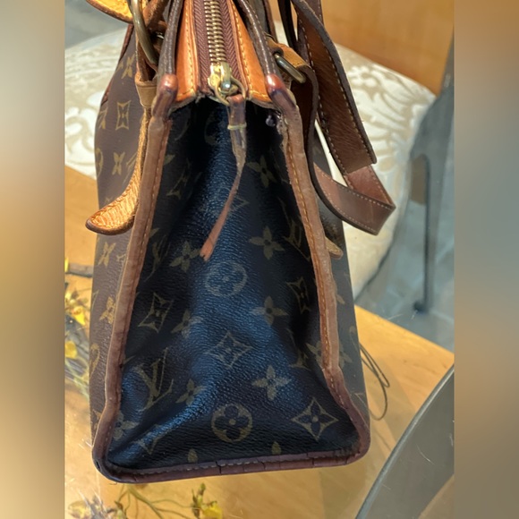 LV Authentic Poppincourt bag in great condition! - Picture 5 of 10